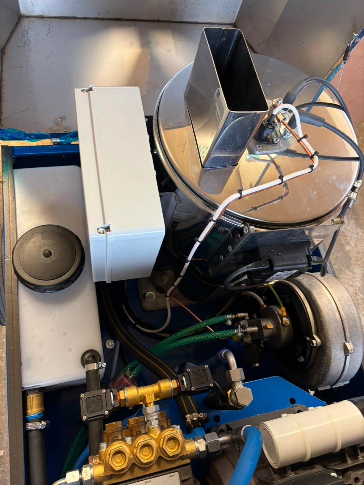 Maxflow H30 Single Phase Industrial Hot Wash