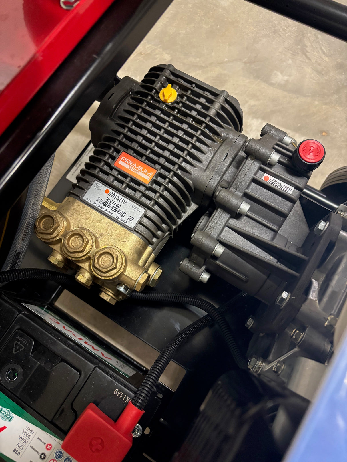 Honda GX390 Electric Start Pressure Washer with Comet Pump & 30mtr Reel