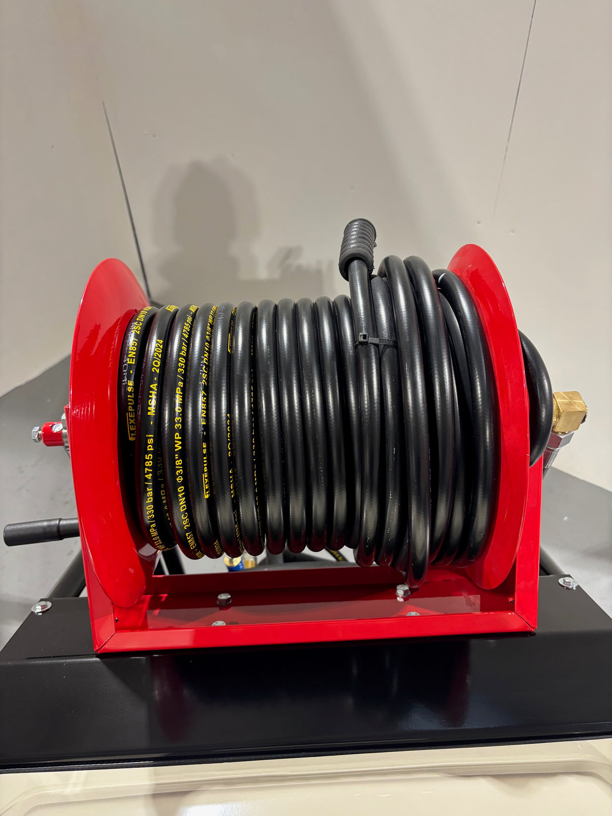 Honda GX630 Twin Cylinder 33Lpm Industrial Pressure Washer with 40mtr Reel