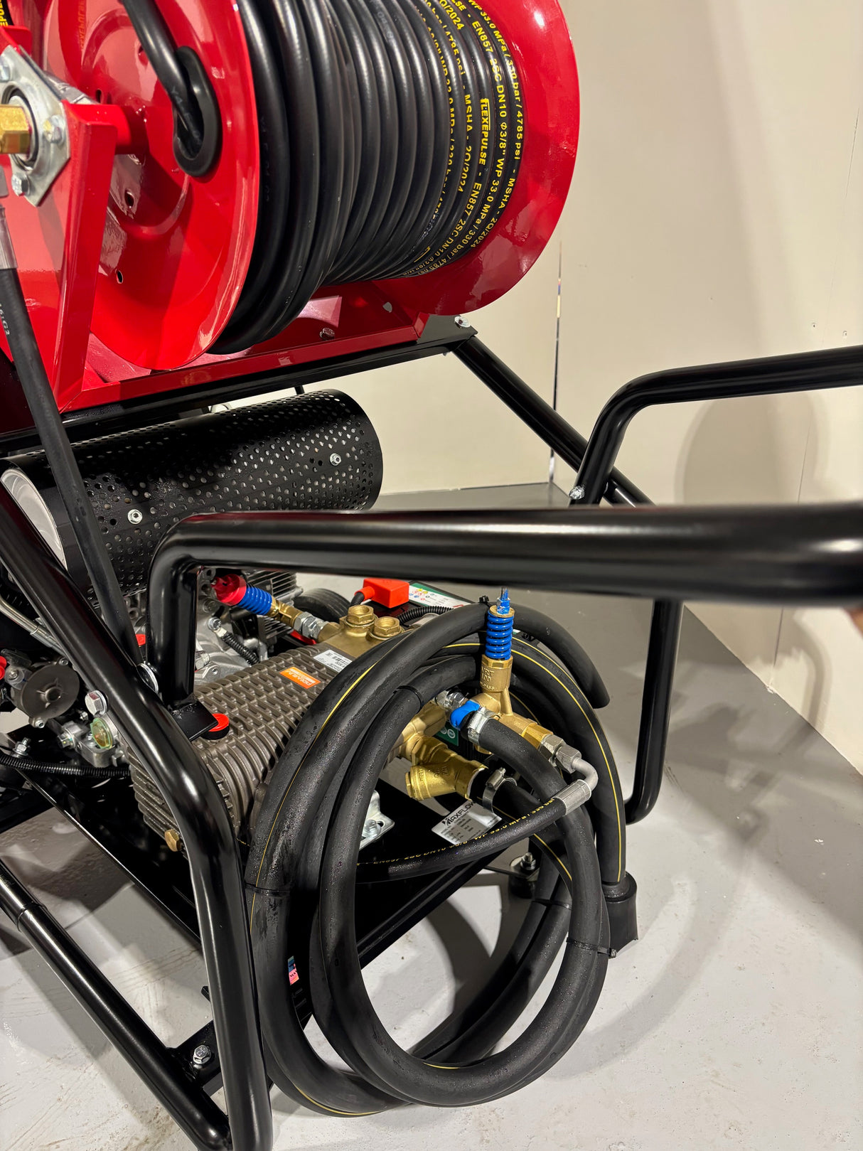 Honda GX630 Twin Cylinder 33Lpm Industrial Pressure Washer with 40mtr Reel