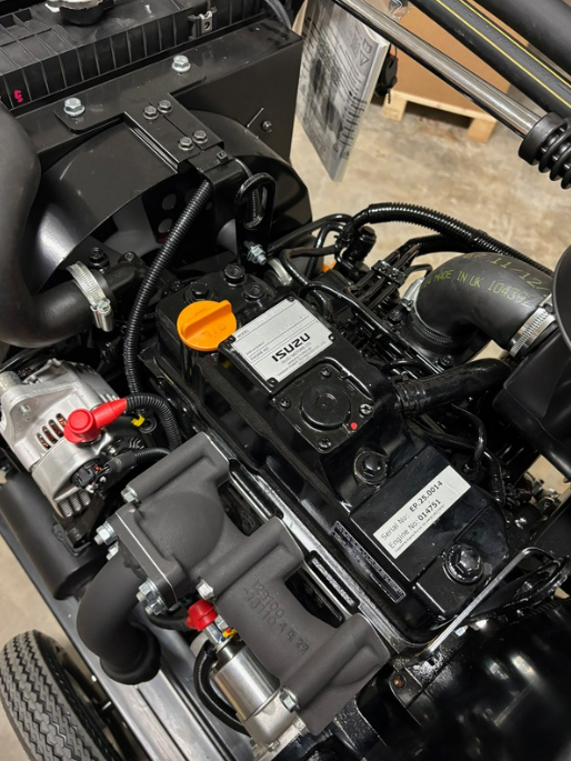 ISUZU 3 Cylinder 40Lpm 200Bar Single Lance Industrial Diesel Pressure Washer