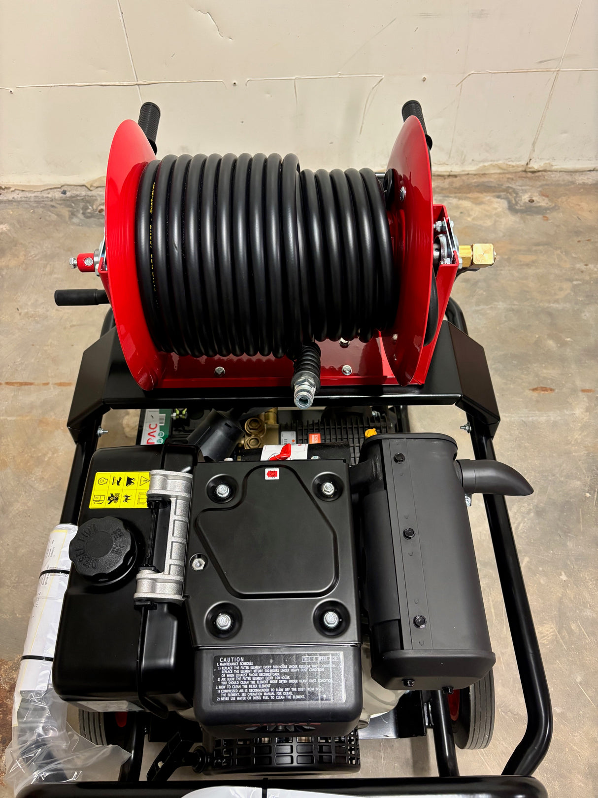 Yanmar L100-V 18Lpm / 3000Psi Diesel Pressure Washer with Reel