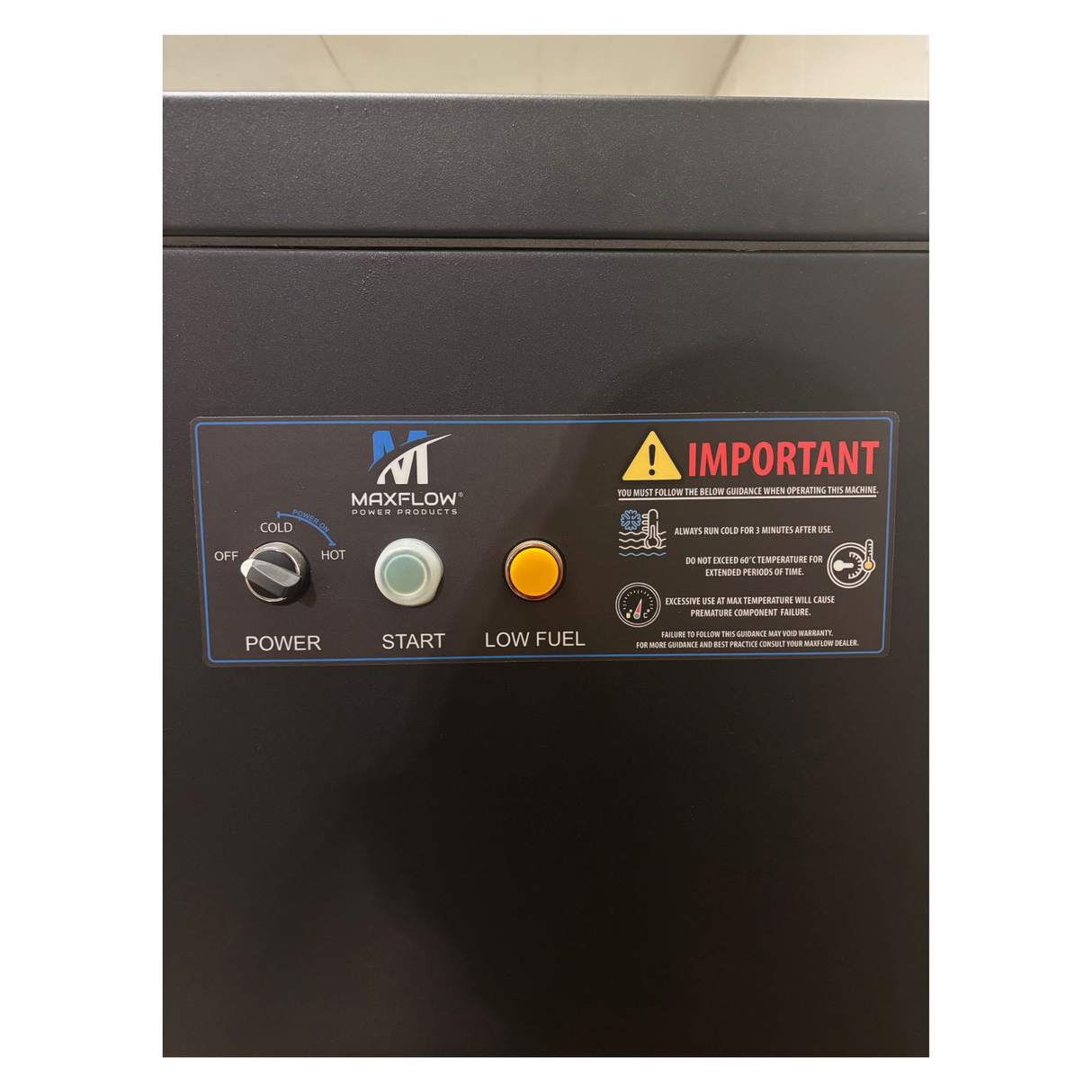 Maxflow Cabinet Hotwash on Twin Boom System
