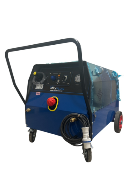 Maxflow H40 Single Phase 14Lpm Industrial Hot Wash (Comet Pump)